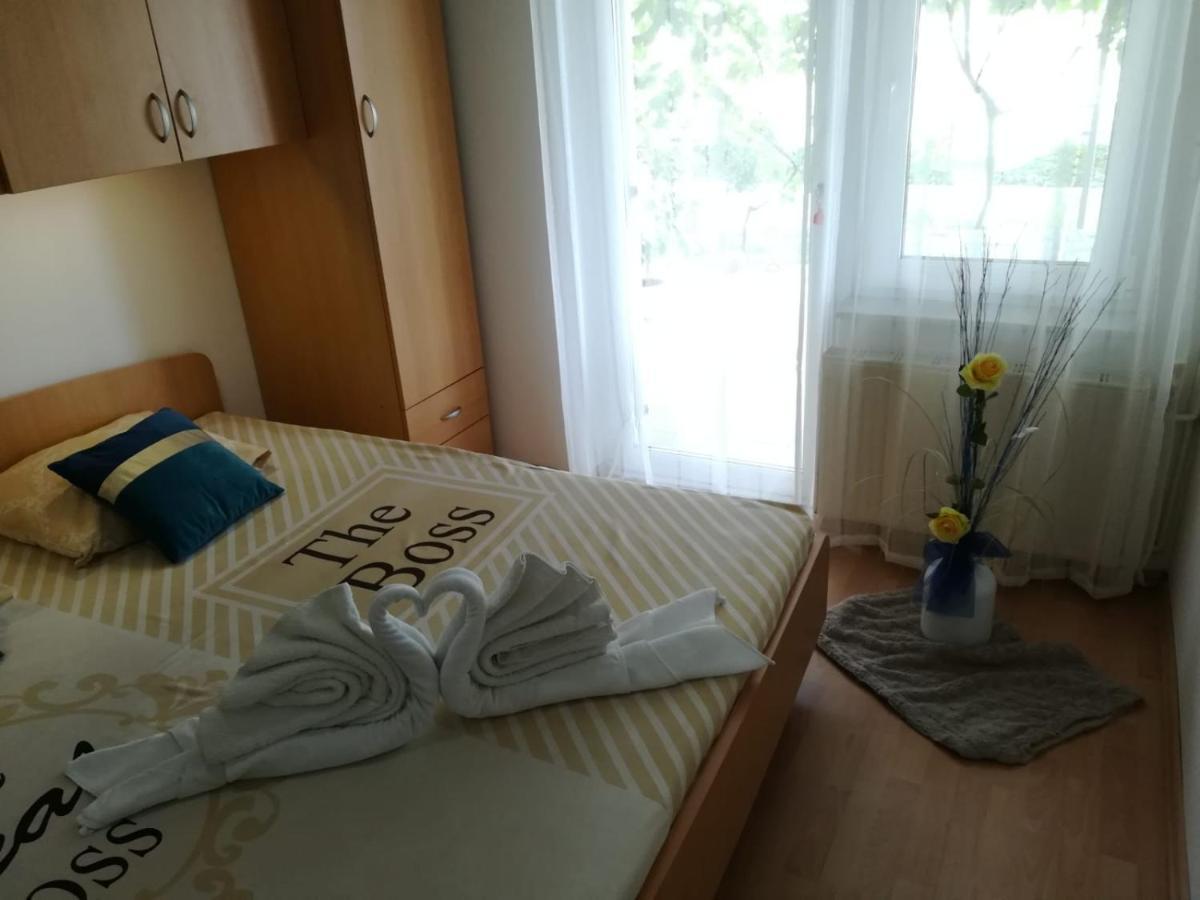 Apartment And Room Hudoletnjak Silo  Bagian luar foto